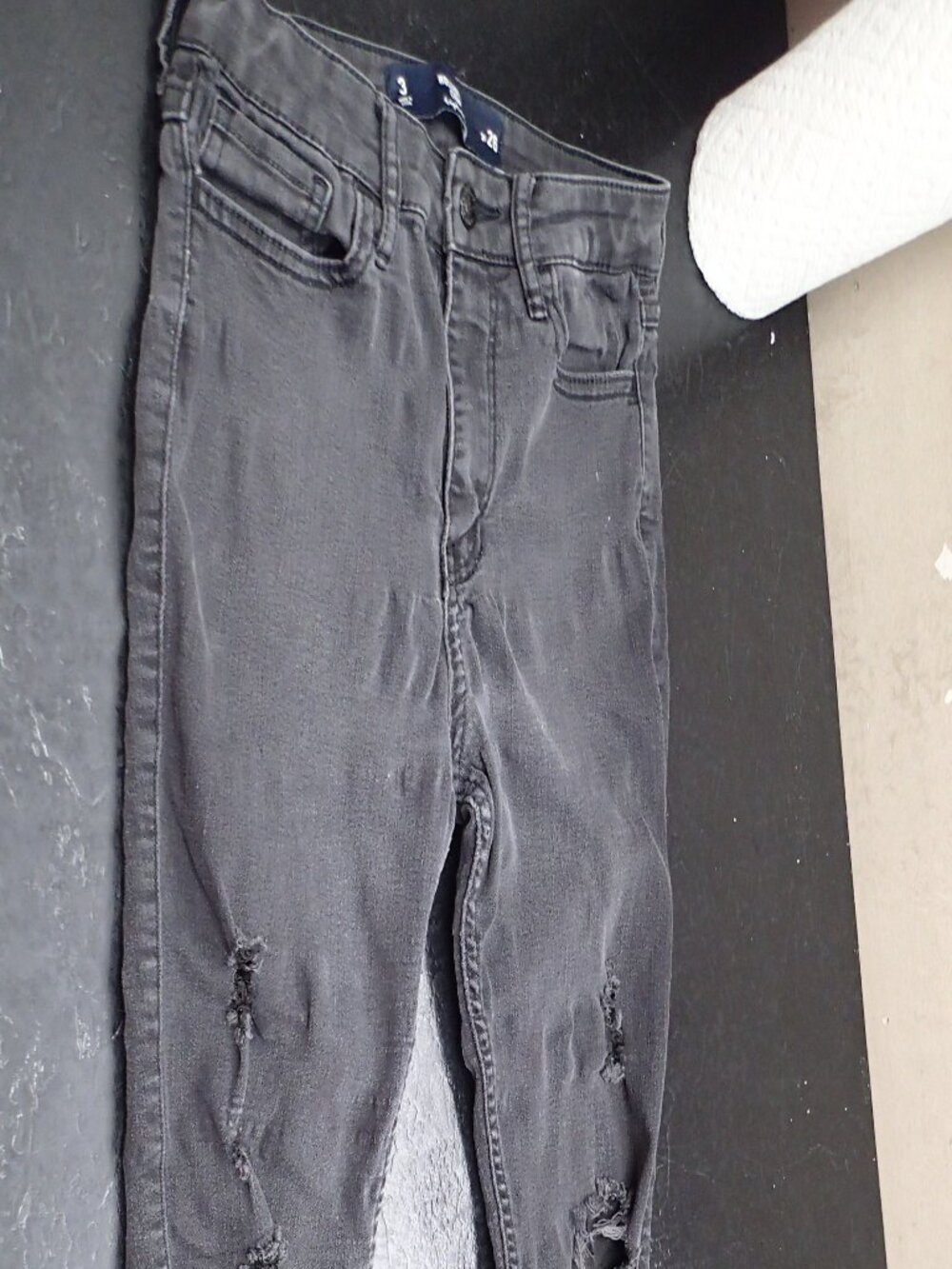Hollister Crop High Rise Faded Black Women's Jeans Size 3